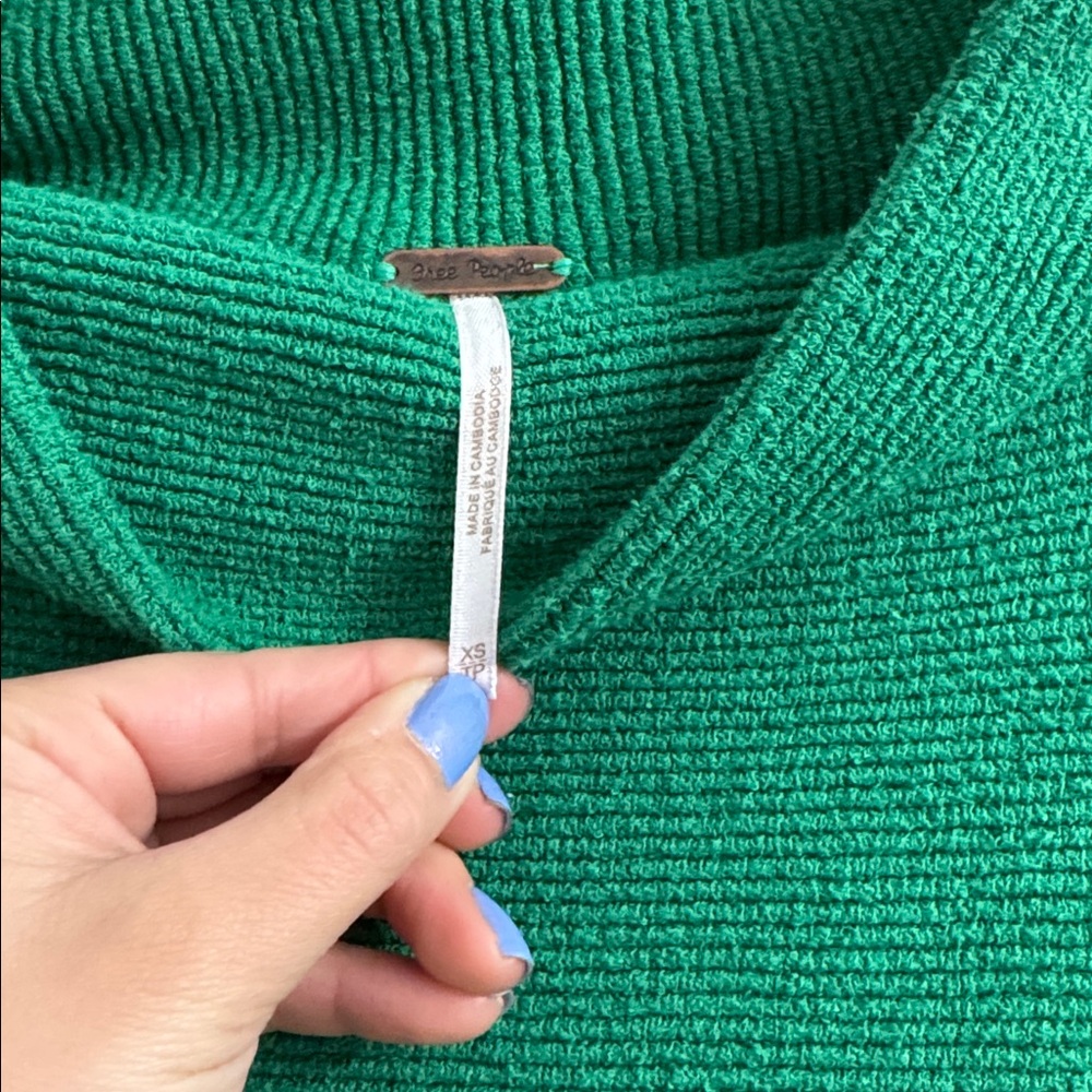 Free People Ottoman slouch Sweaters in Green Mockneck - Picture 4 of 5